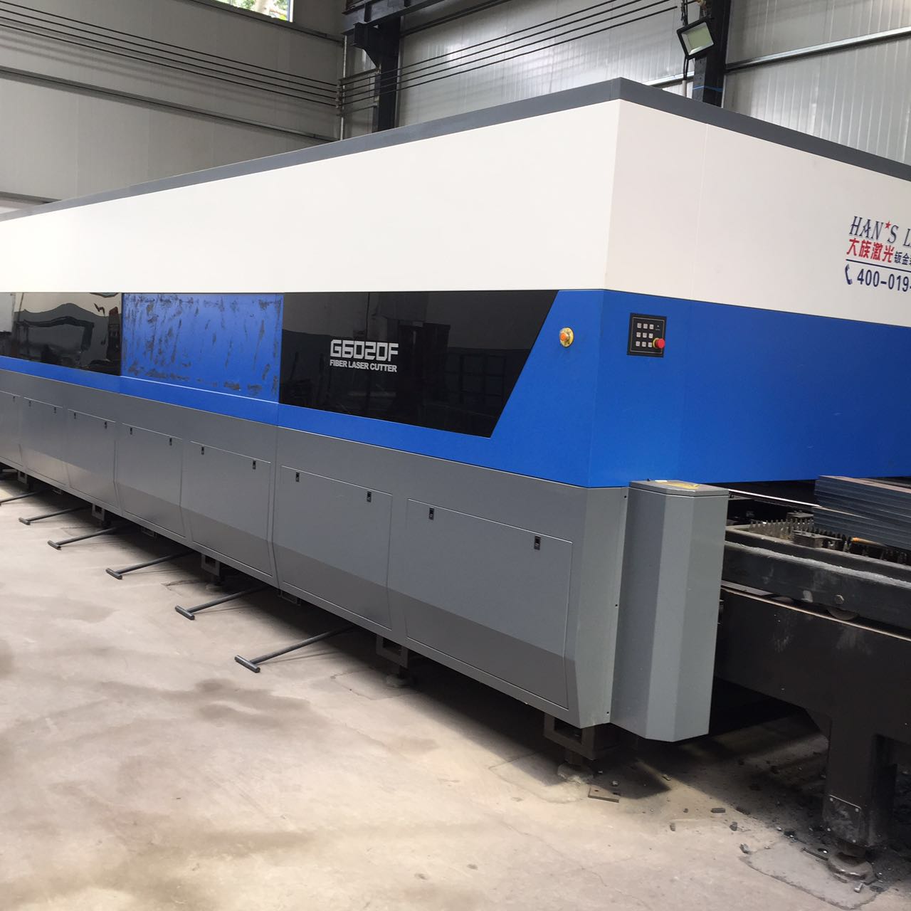 6000�ߴ��ͼ����и�C(j��)